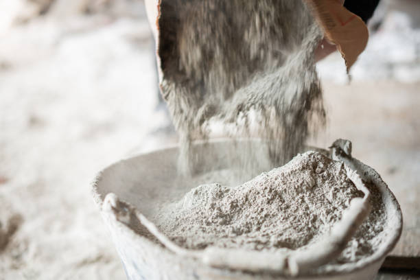 Best Affordable Concrete Contractor  in Willoughby, OH